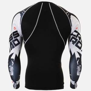 เสื้อว่ายน้ำแขนยาวรัดรูปสำหรับผู้ชาย - Product Image 2