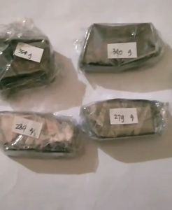 Offre Spéciale SURYA JAVA ELIXIRINDO Indonésie Jawa Tengah Sable d'alliage de titane de qualité industrielle haute pureté noir - Product Image 6