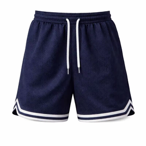 กางเกงขาสั้นผู้ชายผ้าโพลีเอสเตอร์ 100% ระบายอากาศ แห้งเร็ว สวมใส่สบาย เหมาะสำหรับออกกำลังกายหรือใส่ลำลอง เอวกลาง  รับสกรีนโลโก้  ความยาวระดับเข่า - Product Image 2