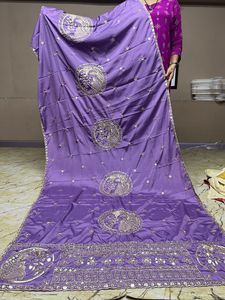 Dupatta de Seda Crepé Rangoli con Patrón de Peces Decorativo en Ambos Lados, Colección Étnica Especial de NRI Boutique - Product Image 4