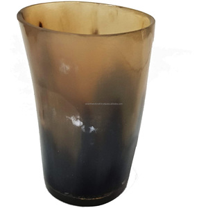 แก้วลายหมีแบบวินเทจทำมือรูปเขาสัตว์แกะสลักแบบสั้นทำด้วยมือทำจากธรรมชาติสไตล์สัตว์โบราณออกแบบได้ตามที่ต้องการ - Product Image 1