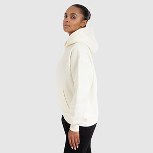 Vente en gros de sweats à capuche streetwear d'hiver pour femmes grandes tailles, écologiques, avec logo personnalisé, coupe oversize et cordon de serrage - Product Image 3