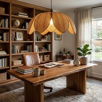 Lampe suspendue en rotin artisanal en bambou, forme irrégulière, style bohème, décoration de plafond, thème végétal, lampe d'intérieur