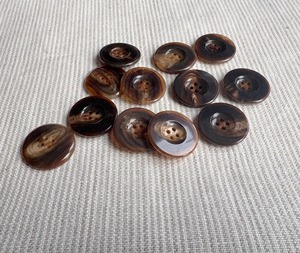 Botones de Cuerno de Búfalo Hechos a Mano, Material Orgánico, Tacto Real, Ecológicos, Premium, Color Natural, Forma Personalizada - Product Image 4