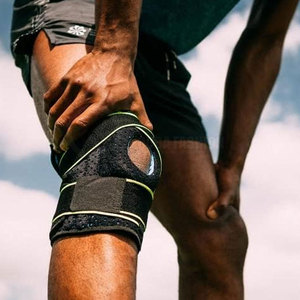 La manchette élastique pour le genou offre un ajustement durable et une compression fiable pour une stabilité accrue et une réduction du stress musculaire. - Product Image 3