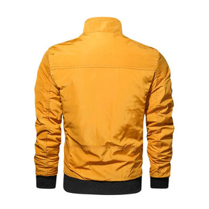 Service OEM, faible MOQ, veste bomber streetwear à capuche, poches zippées sur le devant, fournisseur direct d'usine, meilleur prix, veste bomber pour homme - Product Image 2
