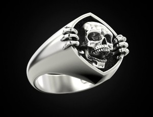 Bague en argent 925 avec bouclier tête de mort, style gothique horrifique, large, pour hommes et femmes, bijou fantaisie tendance - Product Image 1