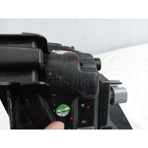 ไฟตัดหมอกมือสอง Cadenza ด้านขวา รุ่น 92304F6500 - Product Image 4