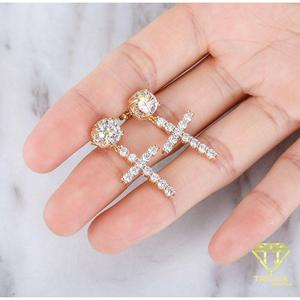 Pendientes de Plata de Ley 925 con Diamantes de Moissanita, Tono Dorado, Piedras Brillantes, Joyería para Compradores Mayoristas - Product Image 1