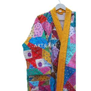 Bata Kimono de Algodón Puro Acolchada Multicolor con Retazos Kantha Hechos a Mano en India, Transpirable para Verano e Invierno, Abrigo para Mujer, Regalo - Product Image 2