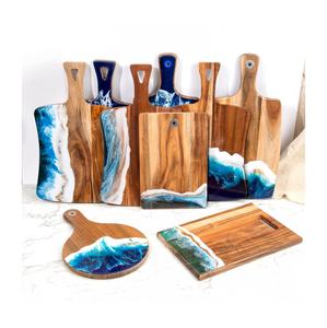 Planche à découper au design unique Planche à découper en bois d'acacia et en résine Planche à découper en bois pour cuisine et hôtel - Product Image 3