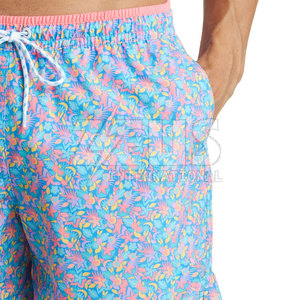 Shorts de sport sublimés, conçus pour les activités sportives et le confort. - Product Image 5