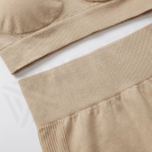 Créez votre propre ensemble de yoga pour femmes, vêtements de sport, tenue de fitness, vêtements d'entraînement, vêtements de sport athlétiques - Product Image 5