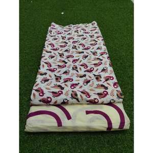 Tissu imprimé floral en coton élégant, matière douce et respirante de qualité supérieure pour la confection de robes Kurti, chemises et textiles artisanaux pour femmes - Product Image 1