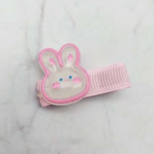 Set de pinzas para el cabello de niña, de aluminio y cinta, color rosa dulce, con lazo de flor 3D, cereza y conejito, cómodas y seguras. - Product Image 5