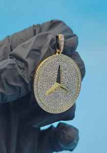 Pendentif personnalisé avec logo Mercedes Benz, serti de moissanite VVS, bijoux hip-hop tendance, pendentif en argent 925 plaqué or pour homme - Product Image 6
