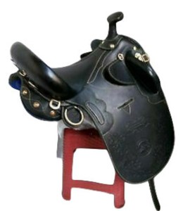 TI101OA066 Silla de montar profesional occidental de cuero australiano con diseño personalizado, armazón de fibra de vidrio y herrajes de acero inoxidable - Product Image 1