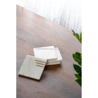 Ensemble de sous-verres carrés en marbre, luxueux, modernes et écologiques, avec options personnalisables pour usage domestique et commercial