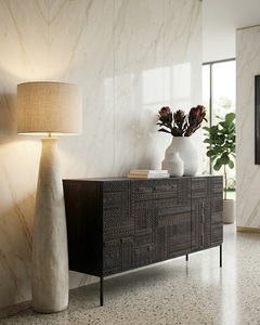 Aparador Moderno de Madera Maciza con Tallado Tribal y Acabado Oscuro para Sala de Estar, Entrada, Comedor y Bar en Casa - Product Image 3