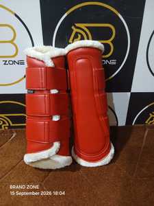 BRAND ZONE Bottes équestres en cuir verni pour chevaux, protections de tendons 8MM en néoprène, fausse fourrure, cuir PU, durables et confortables - Product Image 6
