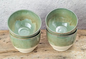 Juego de Tazones de Cerámica con Acabado Suave en Color Verde Salvia, Diseño Apilable, Acabado Liso, Apto para Alimentos, Duradero, Ideal para Comer con Elegancia Todos los Días - Product Image 4