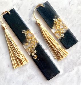 Marcadores de Libros Elegantes de Resina Negra y Dorada, Detalles de Hojuelas Doradas de Lujo, Marcadores de Lectura Hechos a Mano, Perfectos para Regalos, Exportaciones de Artesanía - Product Image 1