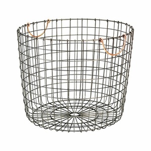 Cesta de Alambre de Hierro Cilíndrica Redonda Decorativa para el Hogar, con Asas de Acabado en Cobre Distintivas, Más Vendida - Product Image 1