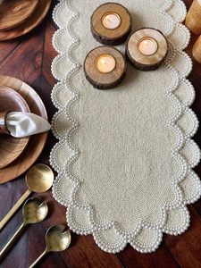Camino de Mesa con Cuentas Color Crema, Borde Festoneado, Decoración Rústica para el Hogar, Tejido de Algodón, Lavable - Product Image 4