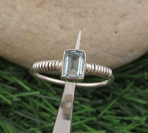 แหวนหมั้นพลอยโทแพซสีน้ำเงินลอนดอนธรรมชาติ เงินสเตอร์ลิง ความใสสูง สีน้ำเงินเข้ม แหวนเพชรพลอยคลาสสิกสำหรับงานปาร์ตี้ เครื่องประดับคุณภาพสูง ขายส่ง - Product Image 3