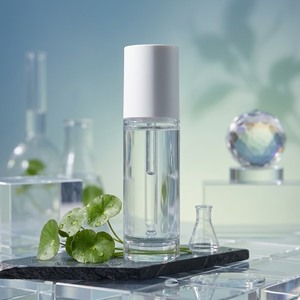 เซรั่มบำรุงผิว 3X Triple Cica Soothing ผสมสารสกัดจากใบบัวบกและมาเดคาโซไซด์ รับผลิตแบบ OEM ODM บรรจุขวดแก้ว 50 มล. ขั้นต่ำ 400 ชิ้น - Product Image 4