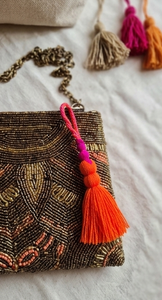 Breloque de sac bohème en coton à pompons, pendentif perlé orange et rose, accessoire de décoration intérieure - Product Image 3