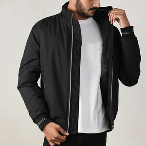 Chaqueta Bomber Negra para Hombre, Cuello Alto, Cierre de Cremallera, Resistente al Viento, Informal, de Poliéster, para Otoño - Product Image 3