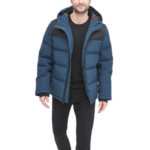 Chaqueta Acolchada con Capucha para Hombre, Diseño Color Block, Cortavientos, de Poliéster, para Invierno, Corte Regular, Cierre de Cremallera, Estilo Casual - Product Image 4