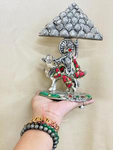 Statue artisanale plaquée argent de Krishna avec vache, style Parvat, pour la décoration intérieure, décoration religieuse et cadeaux - Product Image 2