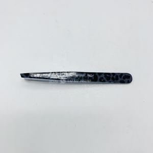 Pinzas de cejas personalizadas Asas recubiertas de papel Diseño personalizado Etiqueta privada a granel por ASI - Product Image 1