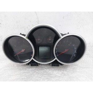 Tableaux de bord d'occasion pour Cruze 95080012 - Product Image 1