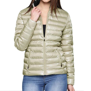 Chaqueta Acolchada Unisex de Moda, Precio al por Mayor, Chaqueta de Invierno para Hombre y Mujer, Chaqueta para la Temporada de Frío - Product Image 1