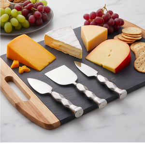 Juego de 3 Cuchillos para Queso de Acero Inoxidable con Mango Geométrico y Acabado Brillante, Espátula, Cuchillo para Servir y Cuchillo para Pelar - Product Image 5