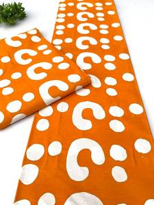 Tela de Algodón con Estampado Africano de Botswana, Diseño Vibrante y Asequible para Ropa de Mujer y Bodas - Product Image 2