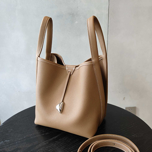 Bolso Tipo Cubo de Cuero, Bolso Tipo Cubo para Mujer, Bolso Tipo Cubo de Cuero Genuino, Bolso Tipo Cubo Premium - Product Image 4
