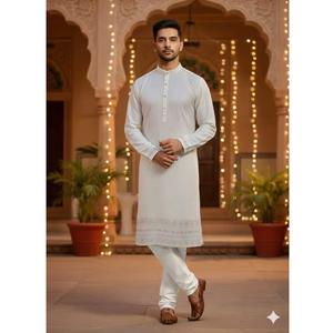 Conjunto de Kurta y Pijama de Seda Pura Tradicional Más Vendido, Sin Arrugas, Ropa Étnica Premium para Fiestas, Bodas y Festivales en Oferta - Product Image 1