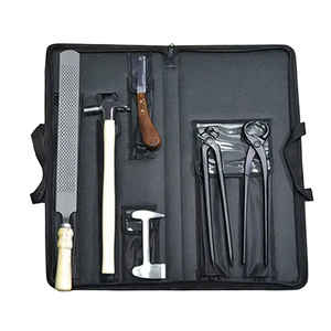 Kit de Herradores, Kit de Herramientas para Recortar Pezuñas de Caballos de la Mejor Calidad, Bolsa de Herramientas Equinas, Instrumentos Veterinarios Equinos Profesionales - Product Image 6