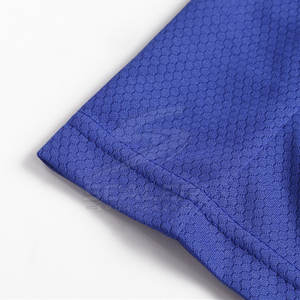 Maillot de basketball personnalisé pour équipes sportives, grande taille, en tissu respirant et anti-humidité avec maille aérée pour l'entraînement et la pratique - Product Image 5