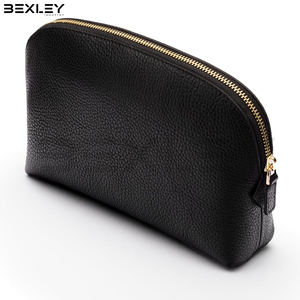 Étui de rangement pour cosmétiques avec fermeture éclair arrondie, forme personnalisée, logo personnalisé, OEM, ODM, marque privée, sac en cuir grainé noir - Product Image 2
