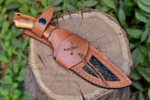 Couteau de chasse et de boucher artisanal en acier Damas, manche en bois d'olivier, lame à pointe tombante, longueur totale de 10 pouces, couteau de qualité supérieure - Product Image 6