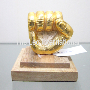 ของตกแต่งรูปหัวใจประดับเพชรทองคำ ดีไซน์เนอร์อาร์ต งานโลหะรูปหัวใจ ของตกแต่งบ้านสไตล์โมเดิร์น - Product Image 6