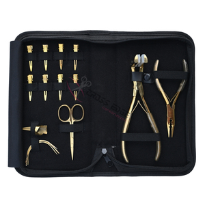Kit complet d'outils pour extensions de cheveux dorées : Pince à micro-perles, Pince pour extensions adhésives, Aiguilles courbées, Mini-ciseaux et Pinces - Product Image 6
