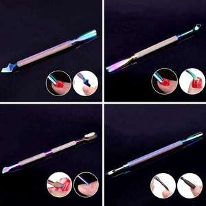 Pousse-cuticules de qualité supérieure, outil de soin des ongles en acier inoxydable, outil de manucure pour l'élimination des cuticules et le nettoyage des ongles - Product Image 3