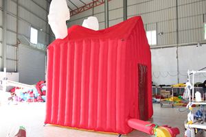 Stand gonflable pour l'événement commercial PLUTO PUPS - Product Image 2