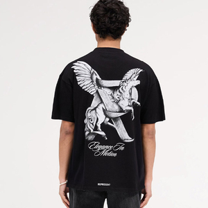เสื้อยืดแขนสั้นสีดำสำหรับผู้ชายพิมพ์ลายม้ามีปีกเสื้อผ้าฝ้ายเจอร์ซีย์คอกลมทรงปกติแบบลำลอง - Product Image 4